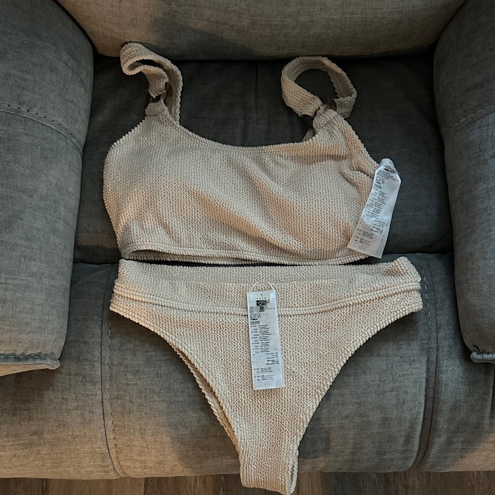 Billabong Cream Bikini Set